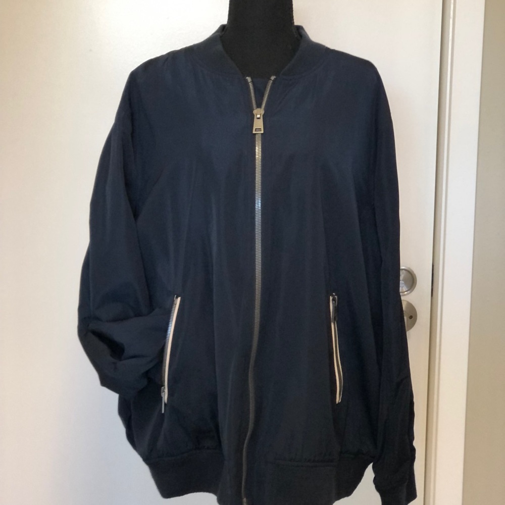 Levi’s Women’s Zip-Detail Navy Bomber Jacket